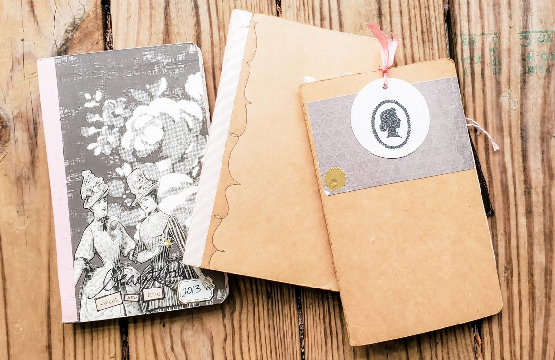 FAVORITE ART JOURNAL SPREADS: Moleskine